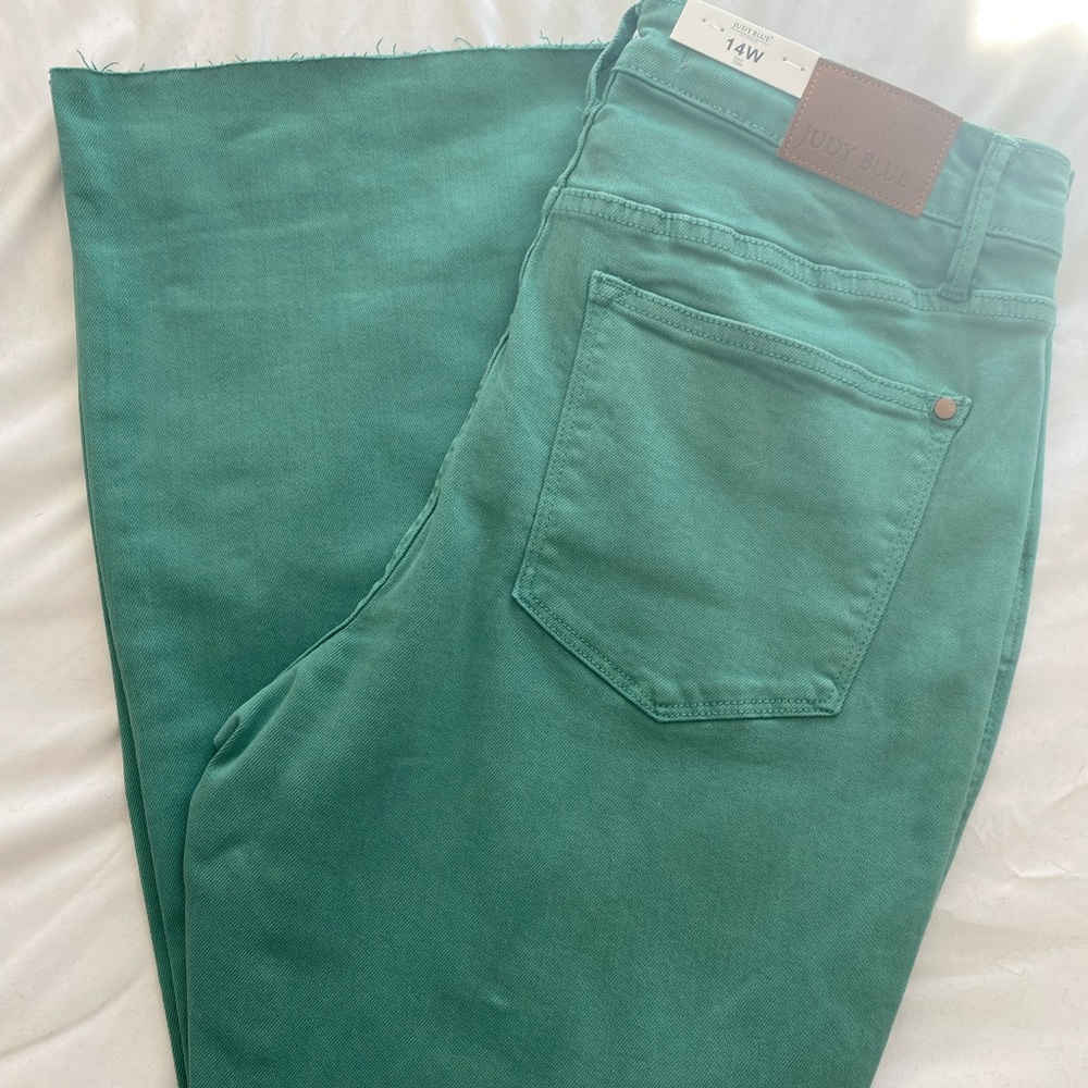 NWT Judy Blue High Rise Tummy Control Topaz Dyed Flare Jean